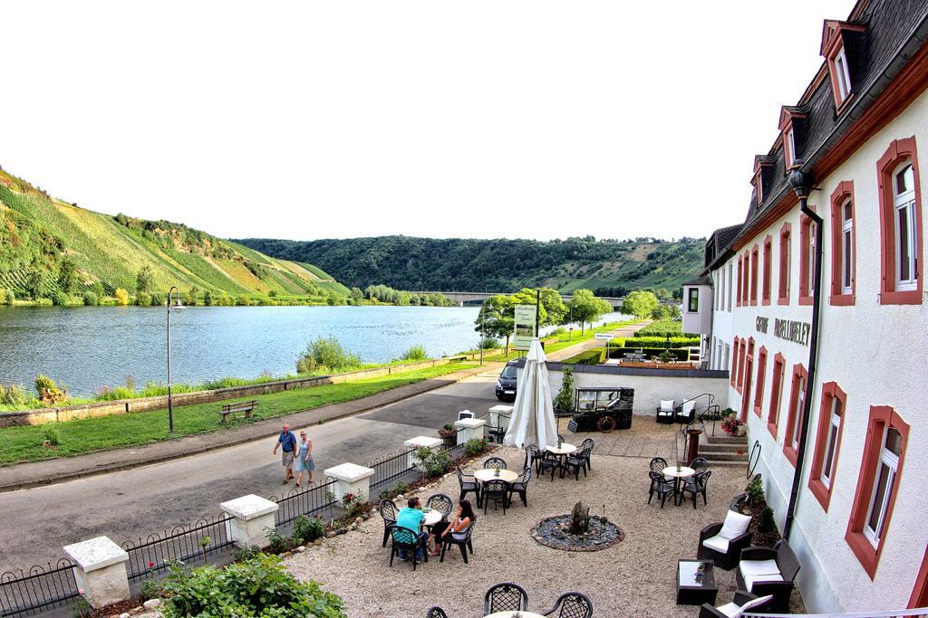 Hotel- Weingut- Moselloreley Piesport Luaran gambar